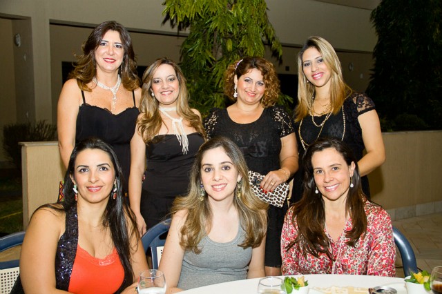 Boutique Vitória Flor participou de noite de glamour em hotel da cidade Boutique Vitória Flor participou de noite de glamour em hotel da cidade