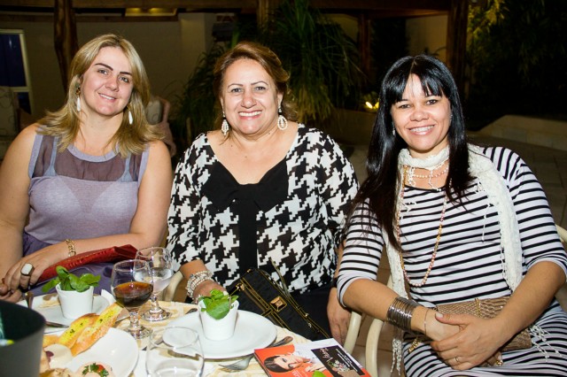 Boutique Vitória Flor participou de noite de glamour em hotel da cidade Boutique Vitória Flor participou de noite de glamour em hotel da cidade