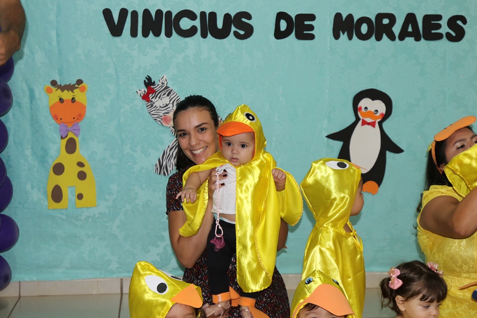 CEI “Clementina Carrato” realiza evento baseado em obras de Vinicius de Moraes