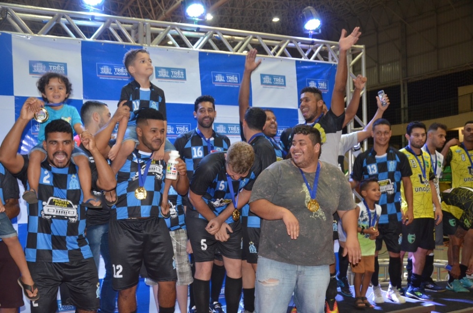 COPA UNIMED: Muito Mais e HCTL são os grandes campeões de futsal e handebol 2018