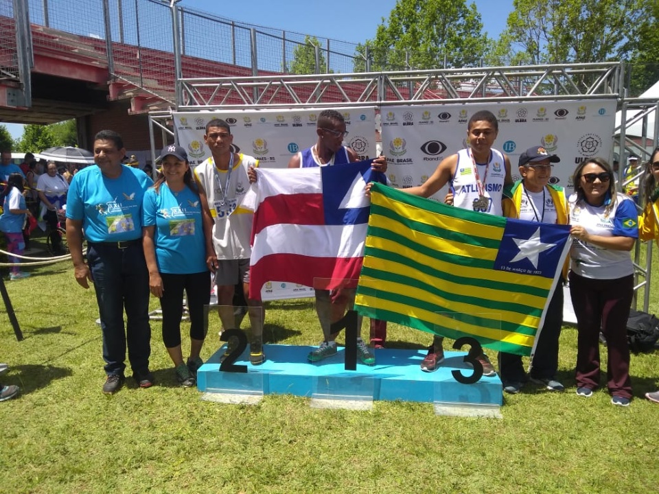 Alunos três-lagoenses conquistam ouro, prata e bronze nas Olímpiadas das APAE’s