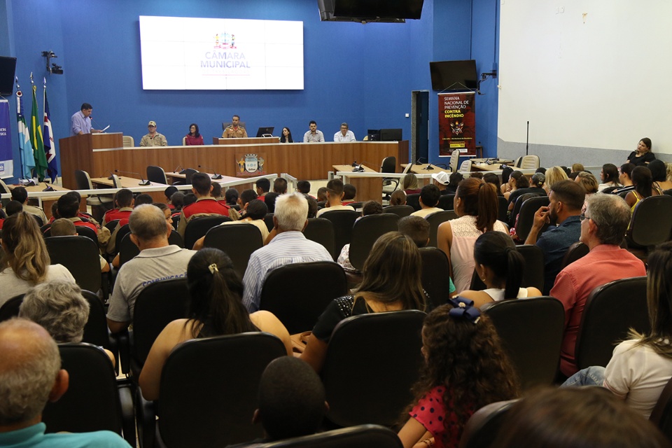 Assistência Social de Três Lagoas promove graduação do SCFV “Bombeiros do Amanhã” Assistência Social de Três Lagoas promove graduação do SCFV “Bombeiros do Amanhã”