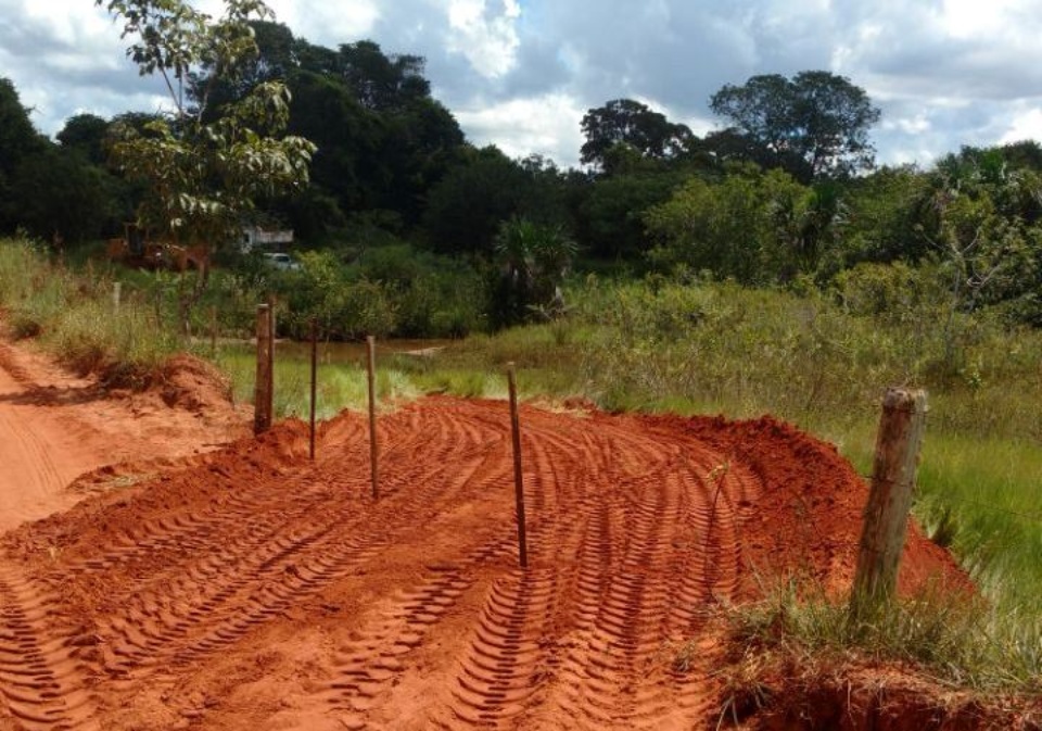 Prefeitura de Três Lagoas constrói desvio na zona rural para início de reforma de ponte