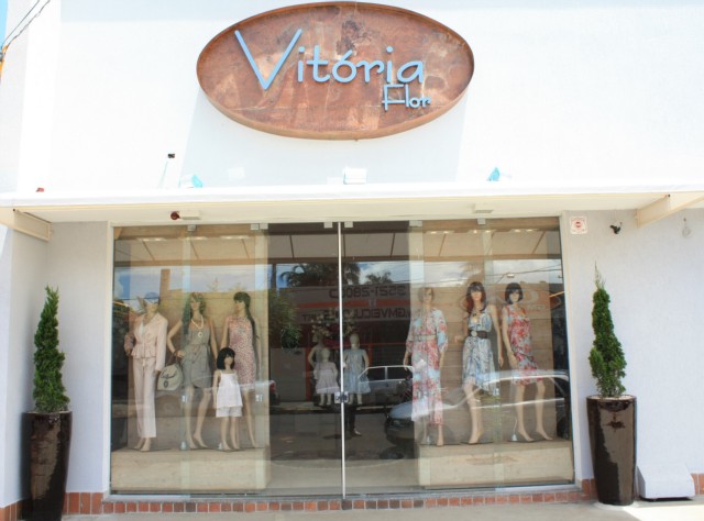 Inauguração da boutique Vitória Flor