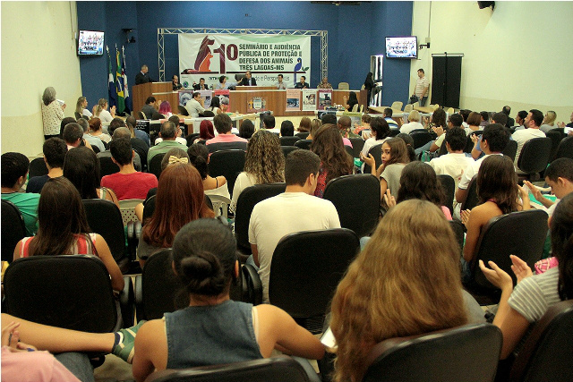 Aproximadamente 300 pessoas estiveram presentes no evento (Foto: Assessoria)