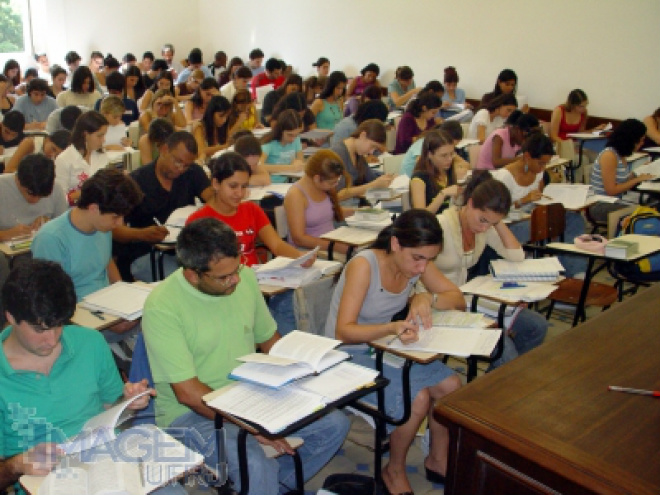 Curso de capacitação é oferecido para professores de matemática do ensino médio As inscrições vão ocorrer entre os dias 21 ao dia 25 de janeiro
Foto: Google