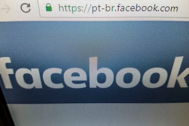 Segundo a empresa, o objetivo é permitir que usuários controlem o tempo gasto no Facebook - Arquivo/Agência Brasil
