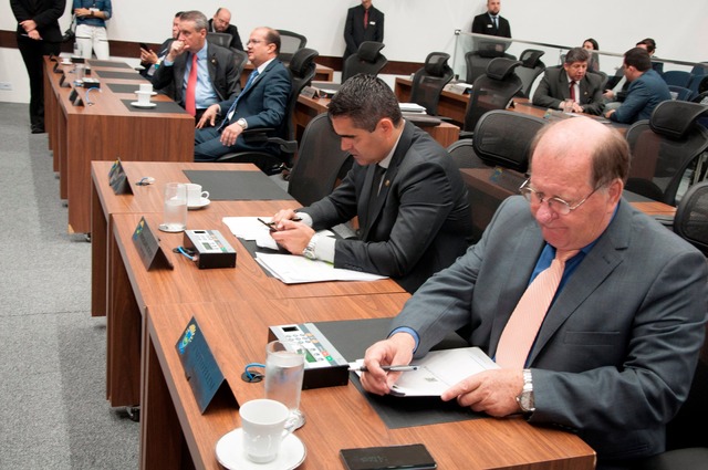 Treinamento de primeiros socorros aos pais de recém-nascidos é aprovado Proposta foi aprovada em primeira votação, durante sessão de hoje - Foto: Luciana Nassar