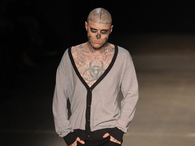 Zombie Boy, modelo do clipe 'Born this way' de Lady Gaga, morre aos 32 anos Zombie Boy (Foto: Raul Zito/G1)