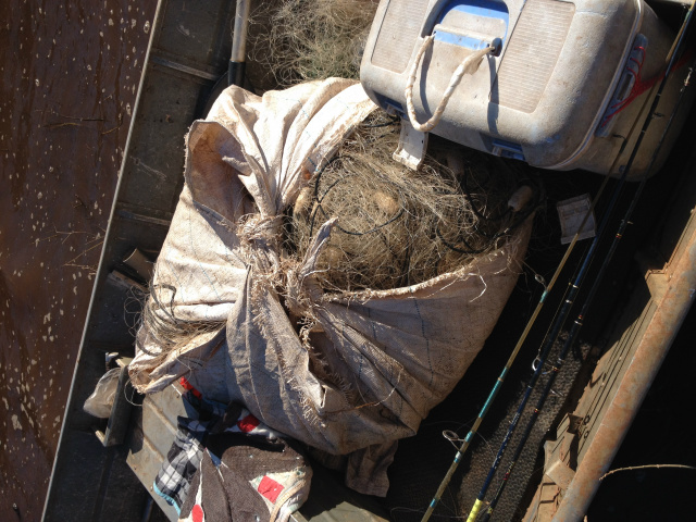 PMA prende dois pescadores profissionais em Aparecida do Taboado por pesca ilegal Apetrechos que eram utilizados ilegalmente pelos infratores e que foram apreendidos pela PMA (Foto: Assessoria)