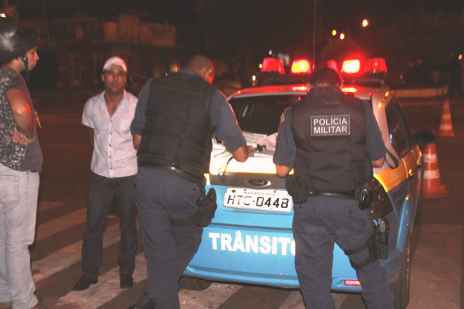 Polícia Militar joga firme contra baderneiros Polícia diz que irá realizar Blitz em pontos semelhantes da cidade
Foto: Perfil News