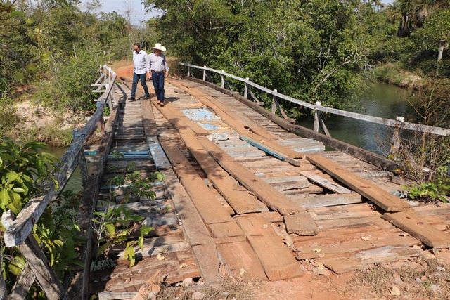 Estradas e pontes de madeira da zona rural de Três Lagoas passam por revitalizações No total, são seis pontes novas, sendo que três já foram finalizadas, além de outras oito reformadas (Foto/Assessoria)