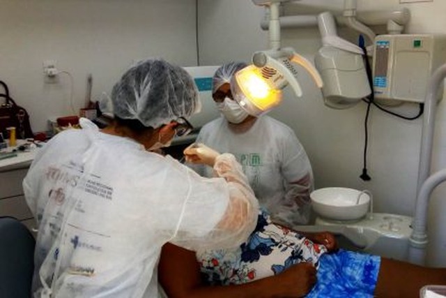 Trailer Odontológico volta para a cidade e atenderá na escola da Vila Alegre