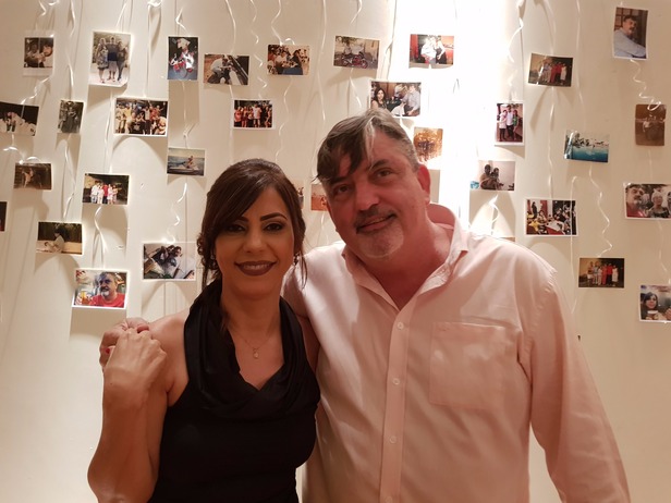 Charlão abre as portas do Buritis Eventos para comemorar 50 anos Charlão e a esposa Deene organizaram uma grande festa para receber amigos e familiares (Foto: Ricardo Ojeda)