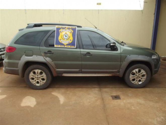 O carro estava sendo levado para Campo Grande. Foto: PRF