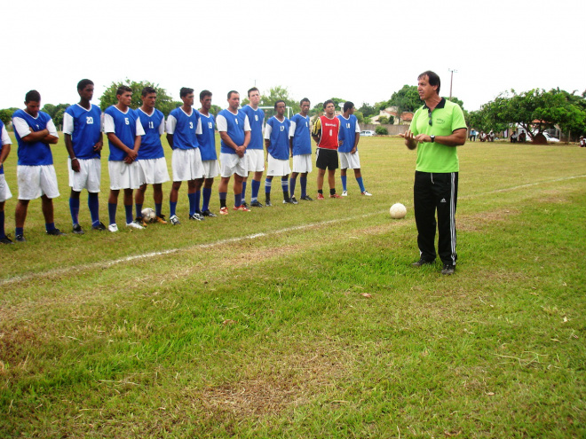Bataguassu: SEMEL prepara Campeonato na Nova Porto XV SEMEL prepara Campeonato na Nova Porto XV
Foto: Asssessoria de Comunicação