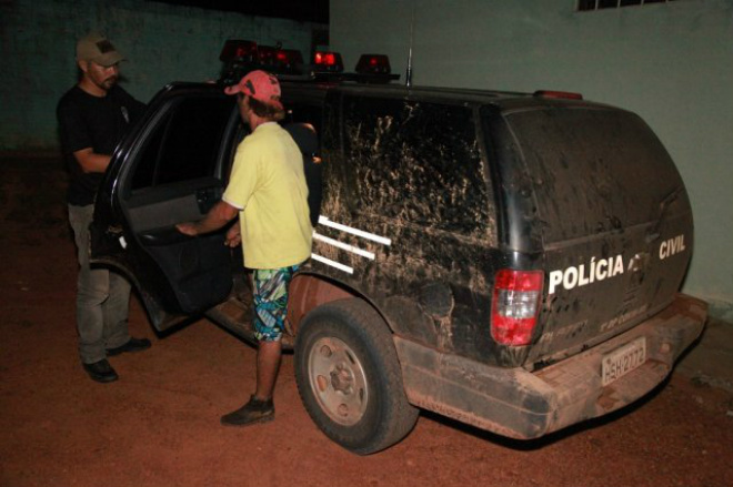 Trabalhador fica 20h desaparecido em matagal em Coxim Trabalhador foi encontrado por equipes dos Bombeiros e da Polícia Civil (Foto: Edição de Notícias/PC de Souza)