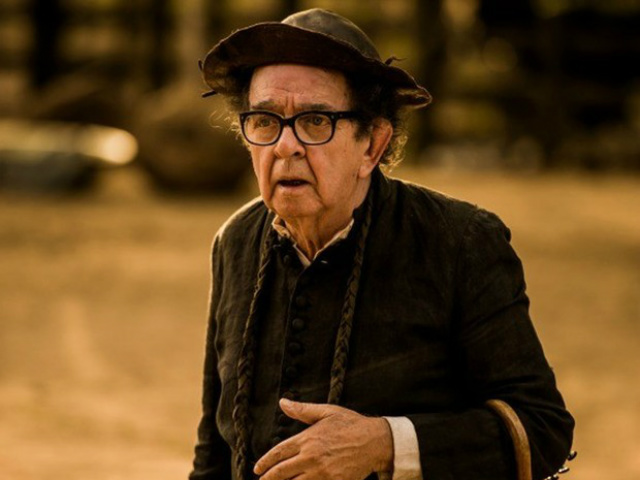 
Ator Umberto Magnani interpretava o padre Romão na novela 'Velho Chico' (Foto: Globo / Caiuá Franco)
