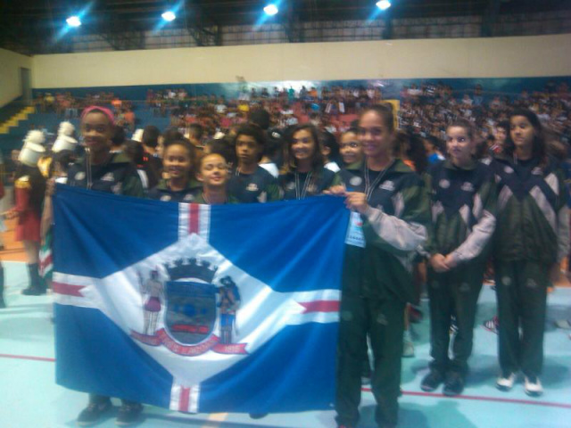 Time de basquete feminino estreia com vitória nos Jogos Escolares de Mato Grosso do Sul A competição é uma realização do governo do Estado, por meio da Fundação de Desporto e Lazer (Fundesporte). (Foto: Assessoria)
