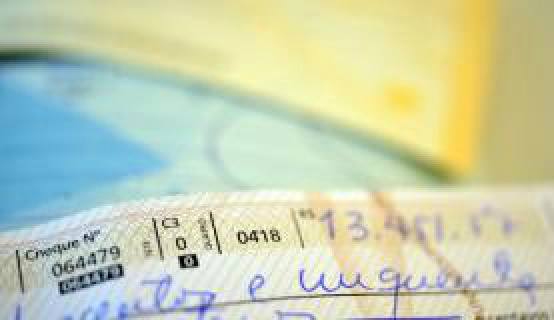 Taxa de juros do cheque especial atingiu o recorde de 300,8. (Foto: Imagem de Arquivo/Agência Brasil)