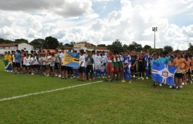 3º Copa em Ribas do Rio Pardo encerra e time de TL é campeão em duas categorias Encerramento 3º Copa João Paulo Ramos Ferreira de Futebol em Ribas do Rio Pardo
Foto: Assesssoria de Comunicação