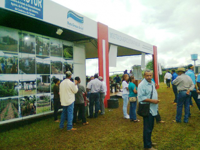 Produtores rurais de Brasilândia participam do Showtec Objetivo da visita foi conhecer as novidades na Mostra de Agricultura Familiar
Foto: Assessoria de Comunicação