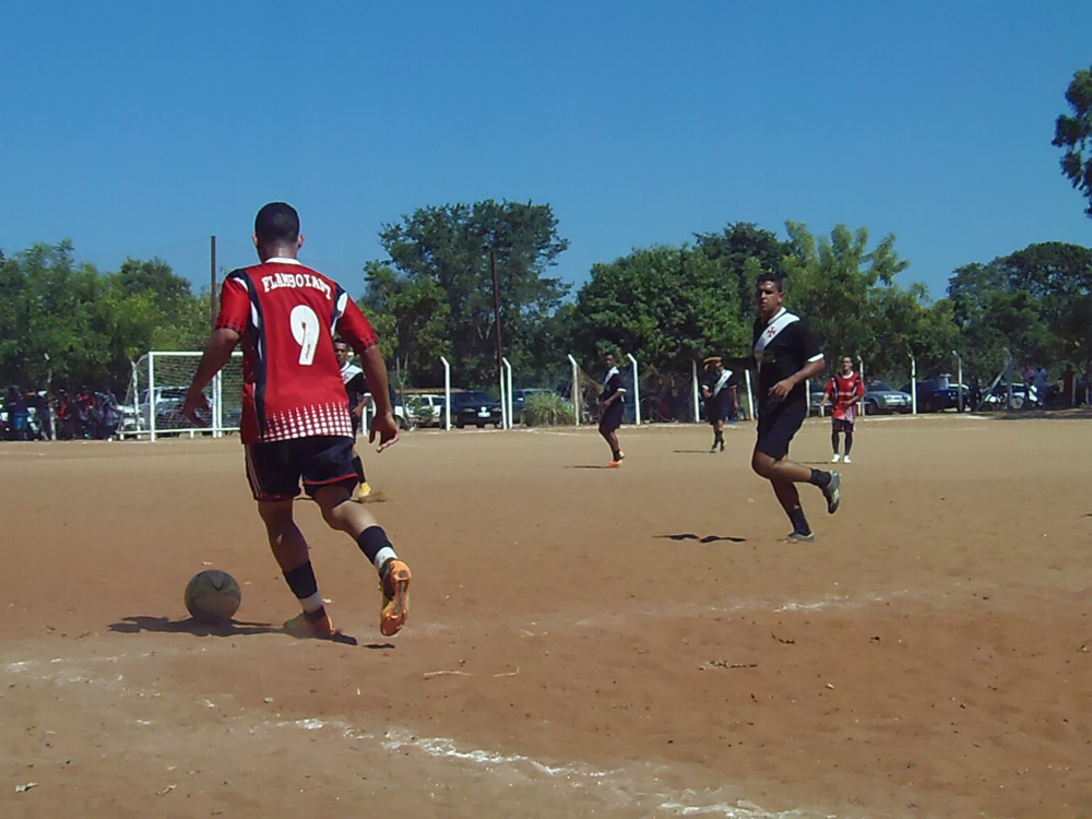 As equipes se enfrentam no Recanto do Galo. (Foto: Assessoria)