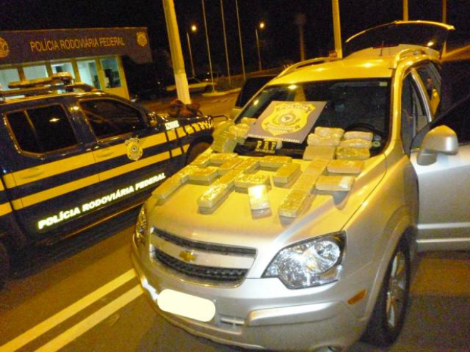 Cocaína que seguia para estado de SP foi apreendida em Bataguassu Droga apreendida pela PRF
Foto: Divulgação/PRF