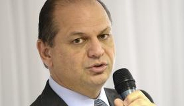 Saúde amplia oferta do tratamento para HIV/Aids com medicamento inovador O ministro da Saúde, Ricardo Barros, anuncia expansão do tratamento contra Aids (Foto: Arquivo/Agência Brasil)