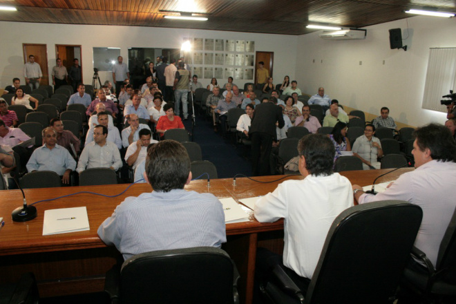 Autoridades em assembleia
Foto: Assessoria de Comunicação