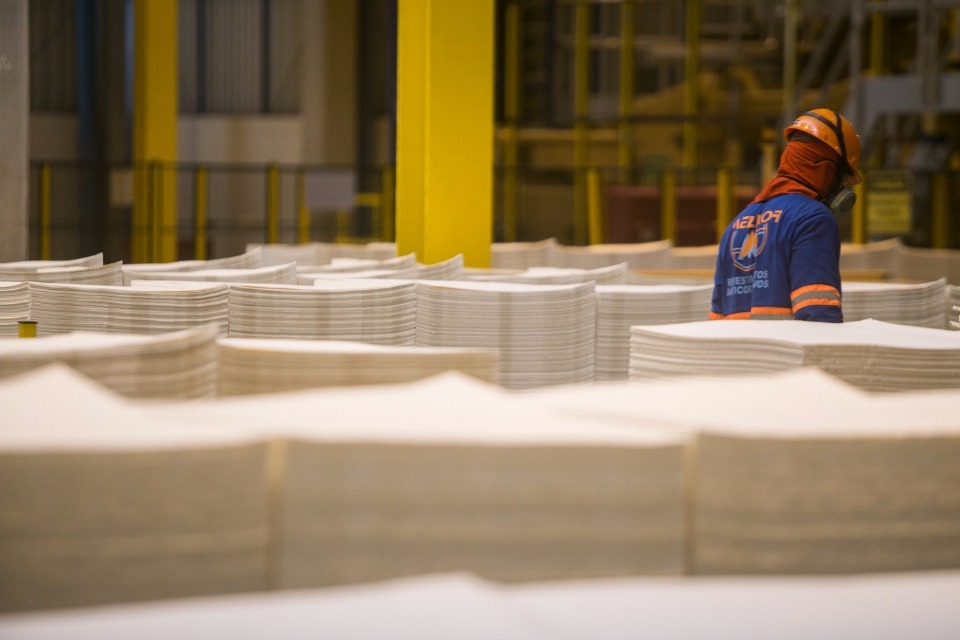 Produção de celulose na indústria da Fibria, em Três Lagoas. (Foto: Ygor Andrade/Arquivo/Perfil News). 