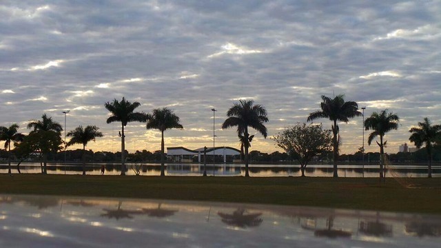 Sábado será de sol em Três Lagoas O dia amanheceu com muitas nuvens, porém o tempo deve abrir no decorrer do dia (Foto:Ricardo Ojeda)