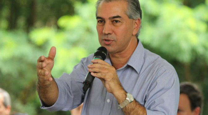 Governador sanciona Lei da Assinatura Digital para mais economia e agilidade nos trâmites do Executivo Para governador, a assinatura eletrônica significa a eliminação de custos relacionados ao manuseio, impressão e armazenamento de documentos.(Foto: Notícias MS)