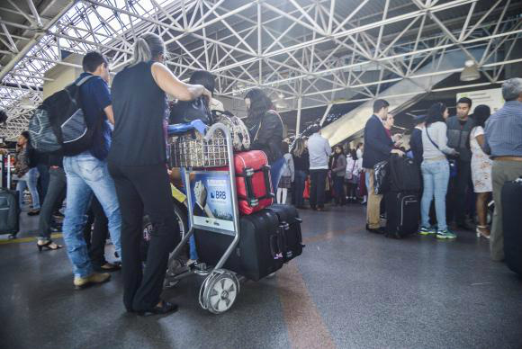 Se houver extravio de bagagem, prazo de restituição passa de 30 para 7 dias. (Foto: José Cruz/Arquivo/Agência Brasil)