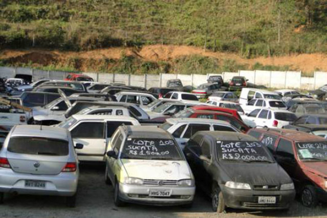 Os veículos listados poderão ser leiloados nas modalidades: desmontagem, reciclagem ou circulação. (Foto: Divulgação)