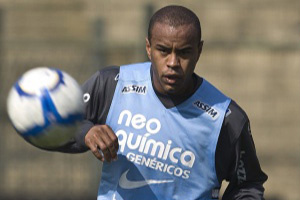 Thiago durante um treino
Foto: Uol
