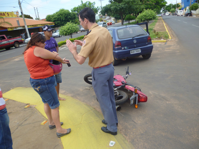 Confira o vídeo de um flagrante de acidente envolvendo uma moto e um carro em TL Nossa reportagem flagrou o acidente
Foto: Adriano Vialle
