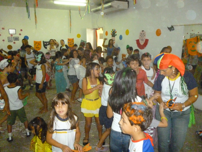 Confira o vídeo da festa de carnaval das crianças de uma escola de TL Crianças de uma escola de Três Lagoas entram dançam no ritmo de carnaval
Foto: Adriano Vialle