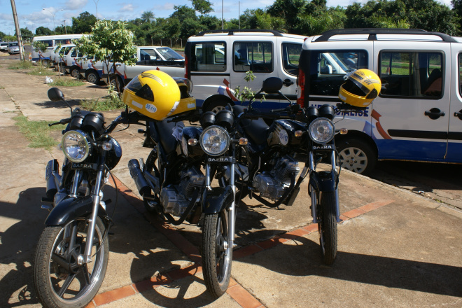 Foram entregues três motos e nove viaturas
Foto: Ana Paula Barbosa