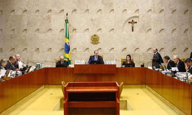 UFN3 - A Cronologia de uma Novela sem fim Dos 11 ministros do STF, apenas Ricardo Lewandowski, Edson Fachin e Rosa Weber votaram a favor da venda das subsidiárias passarem pelo Congresso (Foto: Assessoria STF)