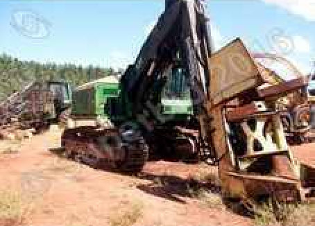Fibria realiza leilão de escavadeiras e máquinas pesadas O horário do leilão serão às 11h e as propostas até 13/05. (Foto: Divulgação)