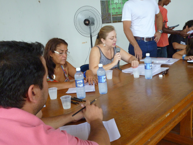 A apuração dos votos aconteceu no saguão da Prefeitura
Foto: Cristiane Vieira
