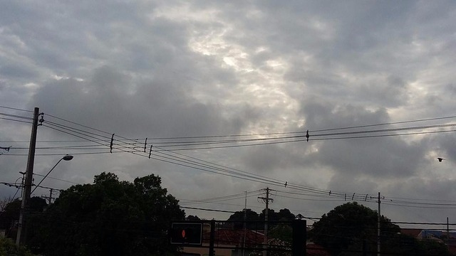 Sábado será de céu nublado em Três Lagoas. Foto: Viviane Pinheiro)