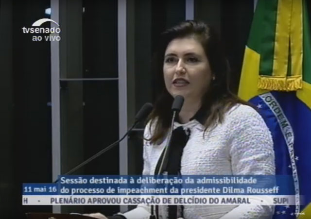 A senadora três-lagoense Simone Tebet durante discurso na sessão extraordinária nessa quarta-feira (Foto: Reprodução/TV Senado)