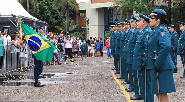 Com investimento e valorização do governo, 51 policiais da PM são promovidos a oficiais Formatura de 51 novos oficiais da corporação, após quase sete meses de curso de formação. (Divulgação/Assessoria)