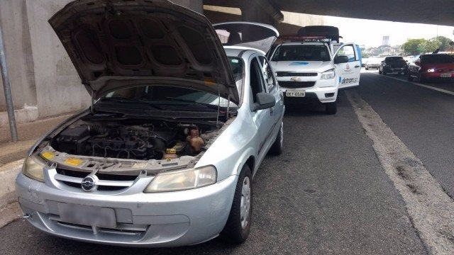 Polícia apreende carro com cerca de R$ 3 milhões em multas Carro apreendido pela PM Foto: Reprodução/Polícia Militar de São Paulo