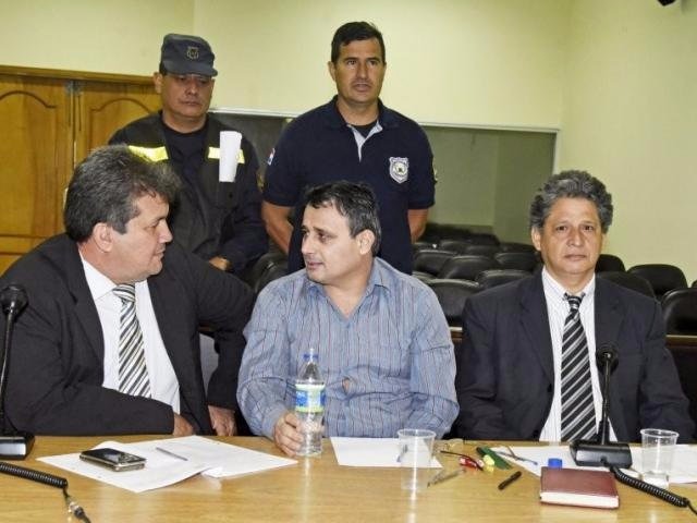 Paraguai reconstitui hoje assassinato de jornalista na fronteira com MS Neneco Acosta está sendo julgado há quase um mês no Paraguai (Foto: ABC Color)
