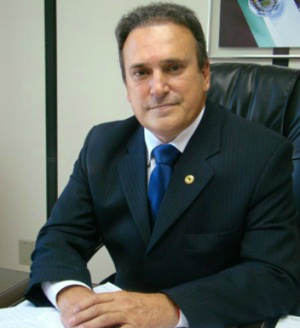 Acusado de atentado, Tita aciona Justiça contra prefeito de Paranaíba Deputado interpelou prefeito na Justiça.