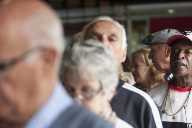 Brasil tem desafio de garantir envelhecimento populacional com qualidade Profissões ligadas aos cuidados com os idosos são as profissões do futuro, diz vice-presidente do Conselho Nacional da Pessoa Idosa (CNDPI). (Foto: Arquivo/Agência Brasil)