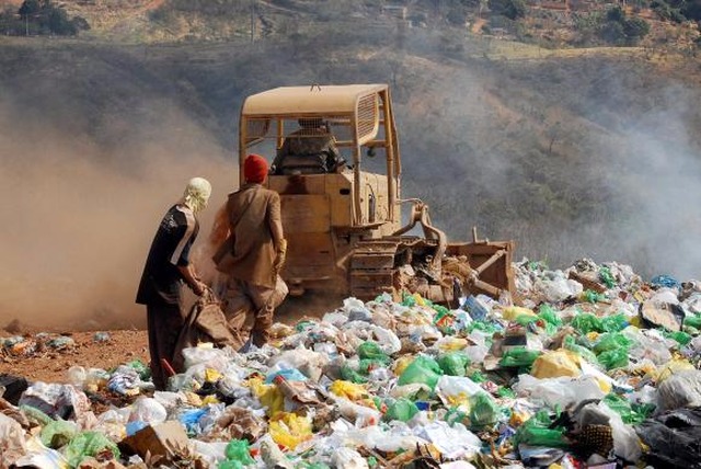 América Latina joga 145 mil toneladas de lixo orgânico por dia em aterros Restos de comida não processados colocam em risco a saúde e a vida de 170 milhões de pessoas . (Foto:Arquivo/Agência Brasil)